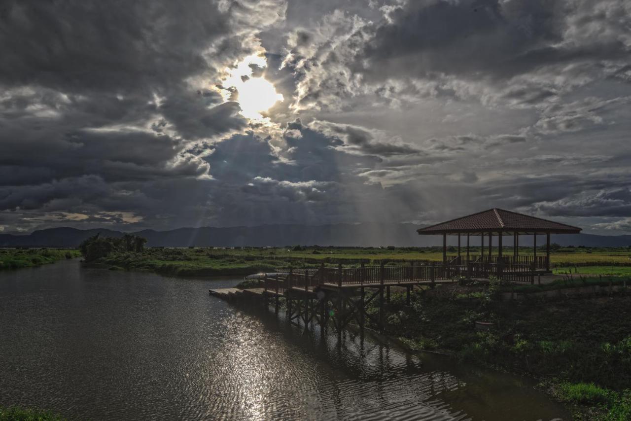 Sanctum Inle Resort Inle Lake Exterior foto